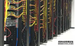 低價(jià)虛擬主機(jī)|如何選擇在線美國站群服務(wù)器？